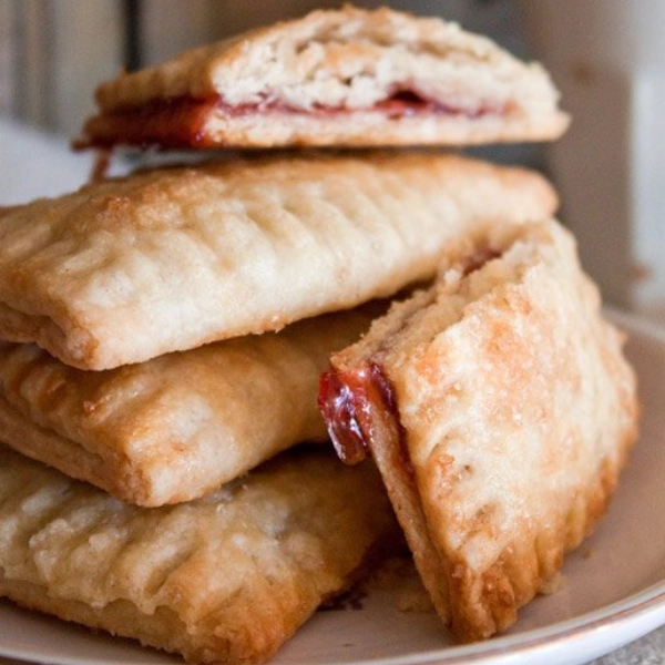 Strawberry–Chocolate Pop Tarts